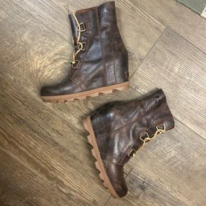 Women’s Sorel Joan of arctic wedge